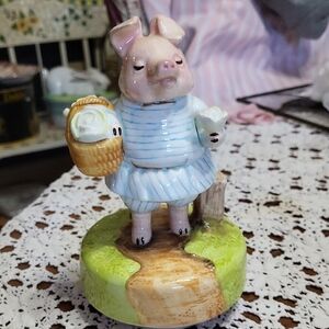 Schmid Beatrix Potter "Little Pig Robinson" Music Box Figurine